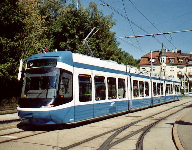 Cobra tram
