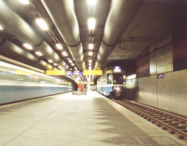 Schwamendingen tram subway, Tierspital